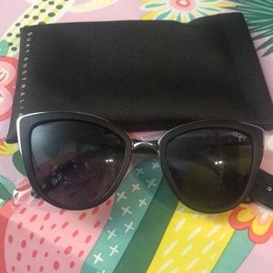 Brand New Quay Australia Sunglasses!